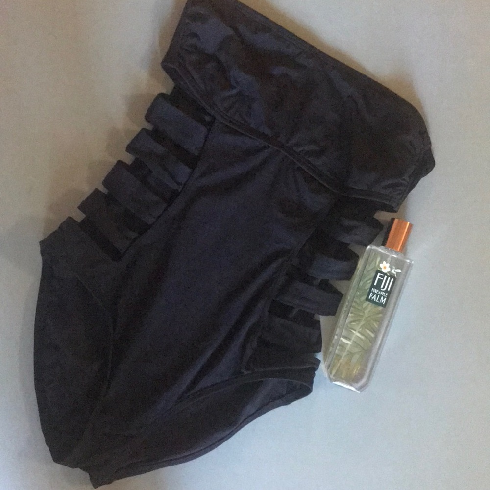 Kenneth Cole Black swimsuit